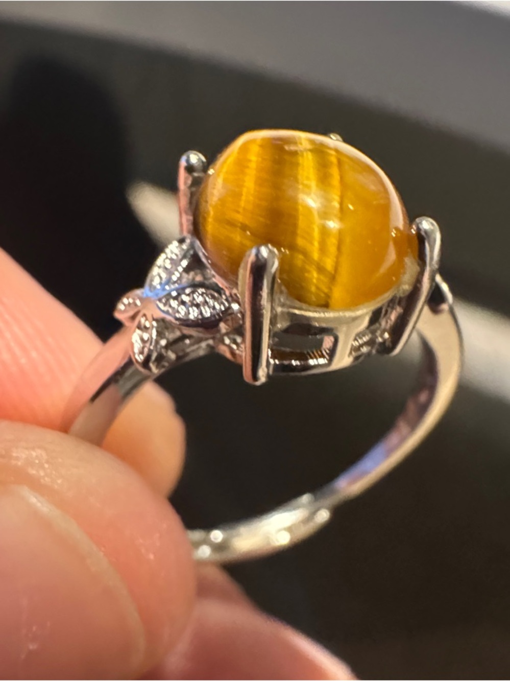 Tiger's Eye adjustable Silver tone Ring with Yellow Tiger Eye Cabochon - Picture 1 of 8